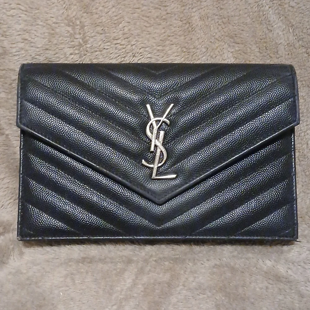 💯% Authentic YSL Envelope Wallet (no chain) - Picture 1 of 16